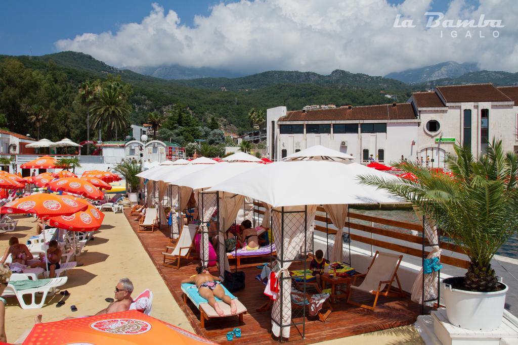 Bianca Apartments แฮร์เซ็ก-โนวี ภายนอก รูปภาพ