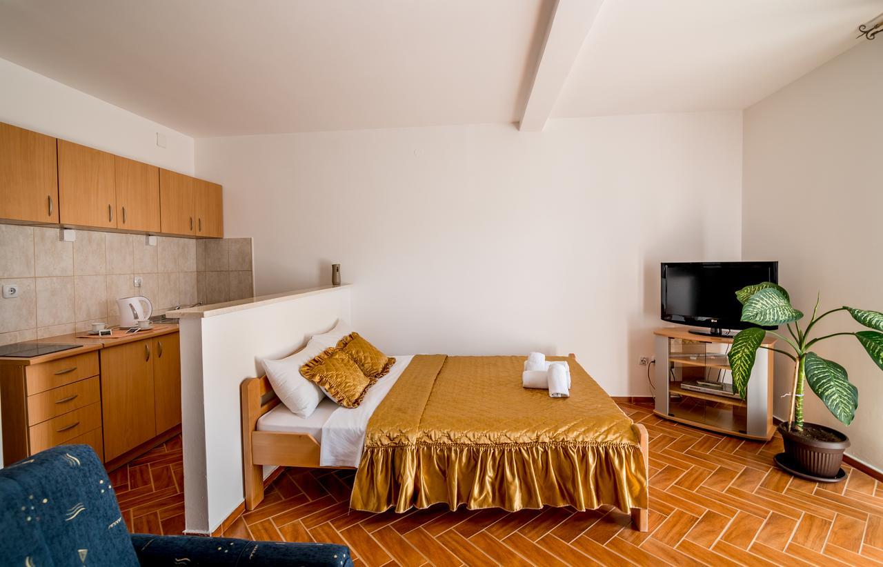 Bianca Apartments แฮร์เซ็ก-โนวี ภายนอก รูปภาพ