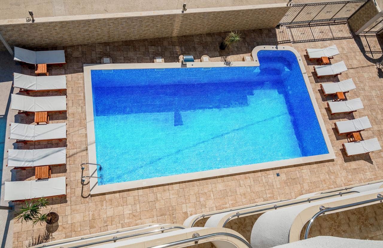 Bianca Apartments แฮร์เซ็ก-โนวี ภายนอก รูปภาพ